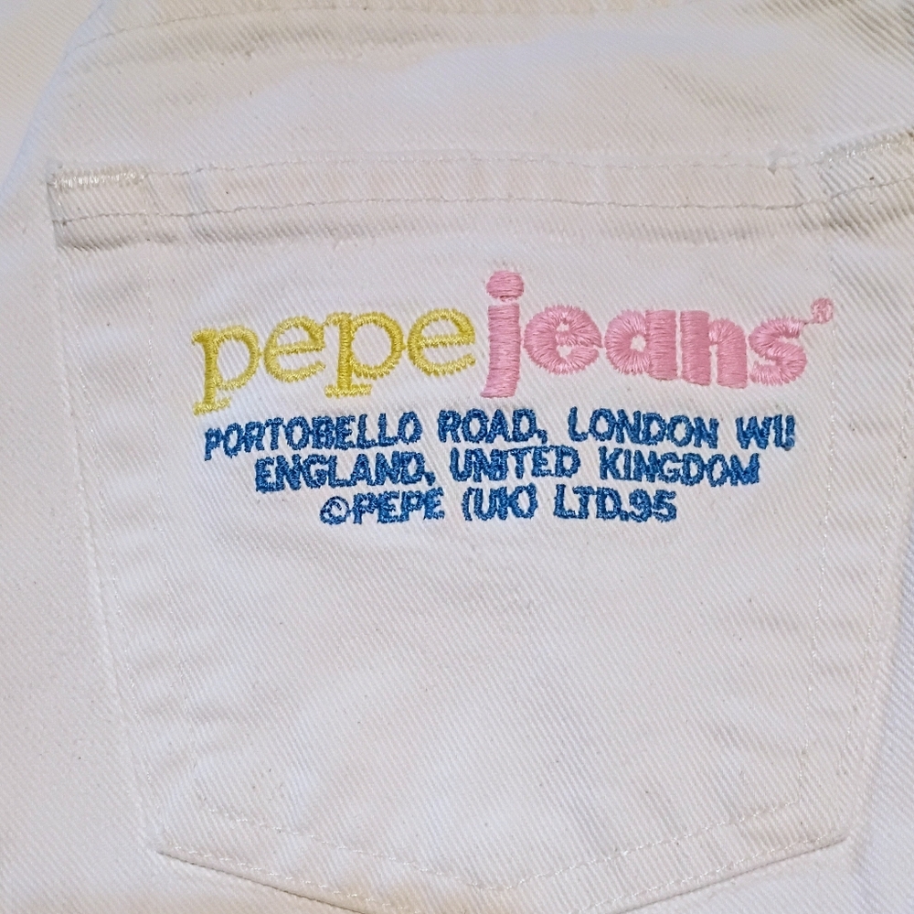 Vintage Pepe Women's White High-waisted Jeans London Approximately Size 24